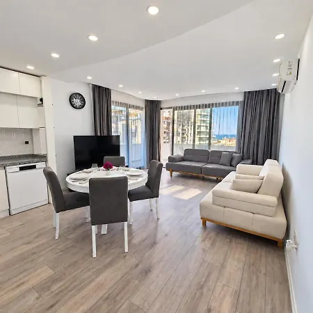 Blue Wawe 2br, 100m From The Sea *