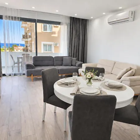 Blue Wawe 2br, 100m From The Sea Apartment Paralimni